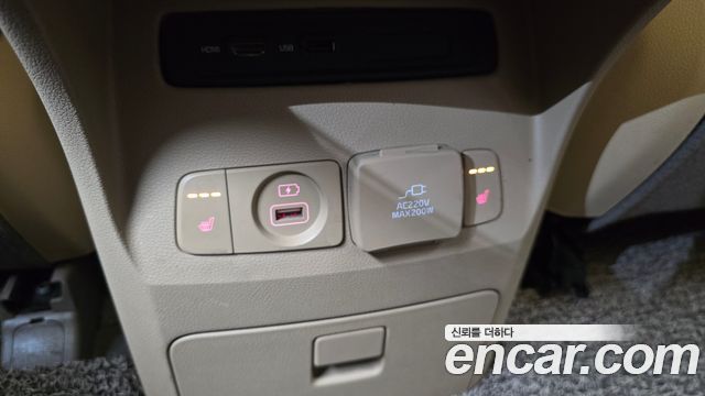 Kia Canival 2017 — photo 17