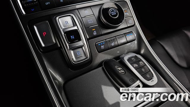 Hyundai Santafe 2021 — photo 9