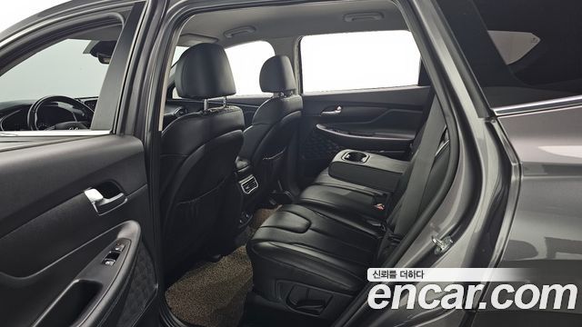 Hyundai Santafe 2021 — photo 11