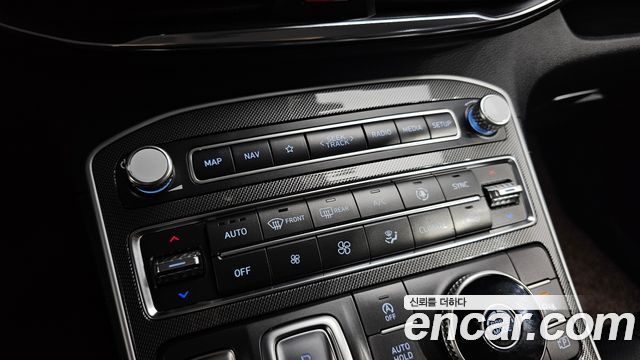 Hyundai Santafe 2021 — photo 15
