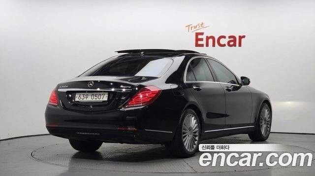 Mercedes-Benz S-Class 2016 — photo 2