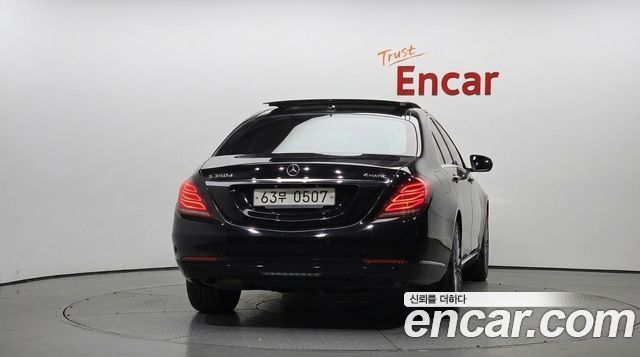 Mercedes-Benz S-Class 2016 — photo 4
