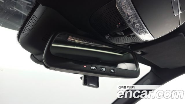 Mercedes-Benz S-Class 2016 — photo 19
