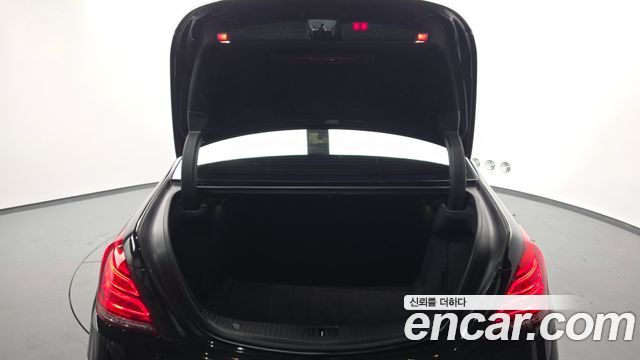 Mercedes-Benz S-Class 2016 — photo 20