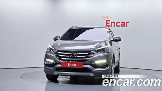 Hyundai Santafe 2016 — photo 3