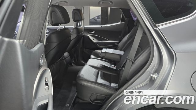 Hyundai Santafe 2016 — photo 18