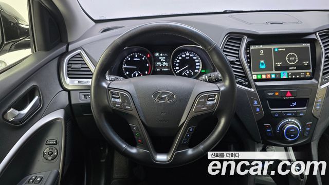 Hyundai Santafe 2016 — photo 19