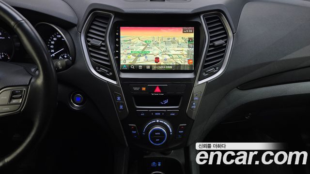Hyundai Santafe 2016 — photo 22
