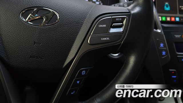 Hyundai Santafe 2016 — photo 26