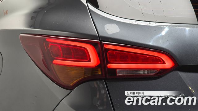 Hyundai Santafe 2016 — photo 9