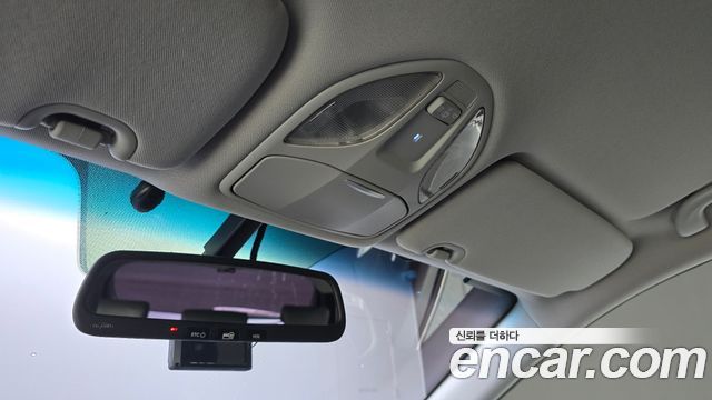 Hyundai Santafe 2016 — photo 32