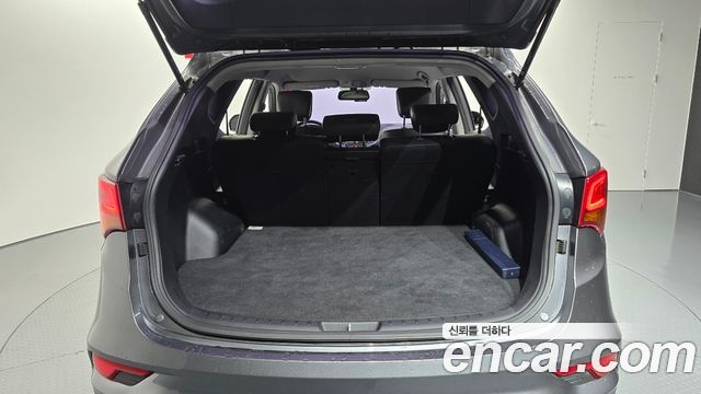 Hyundai Santafe 2016 — photo 33