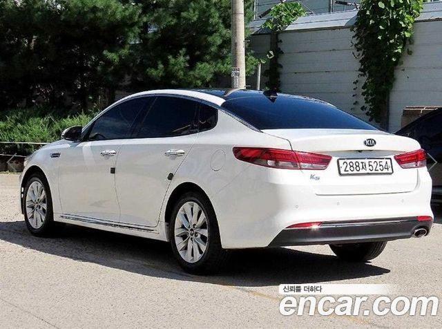 Kia K5 2016 — photo 3