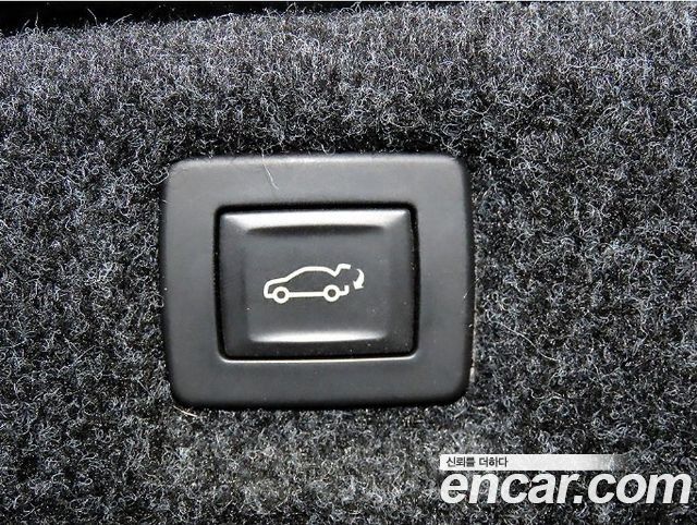 Cadillac CT6 2016 — photo 17