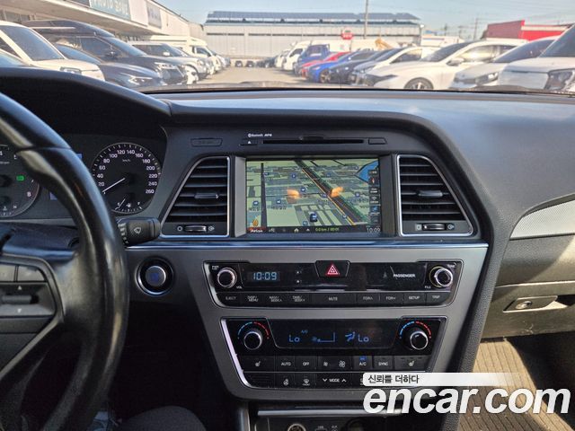 Hyundai Sonata 2015 — photo 9