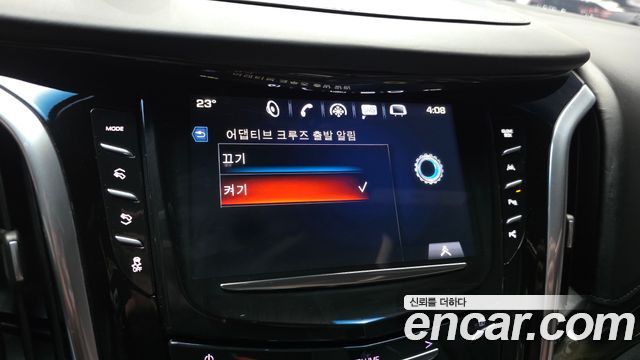 Cadillac Escalade 2019 — photo 23