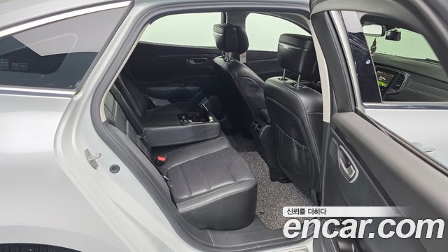 Renault Korea SM6 2016 — photo 17