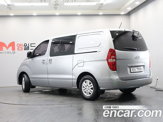 Hyundai Starex 2017 — photo 3