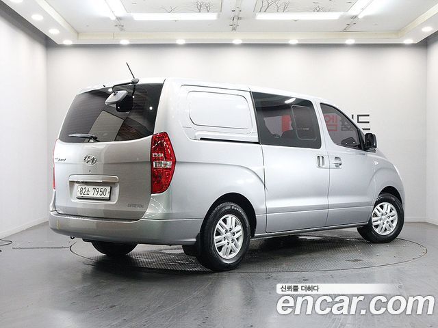 Hyundai Starex 2017 — photo 4