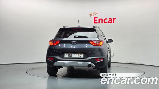 Kia Stonic 2018 — photo 4