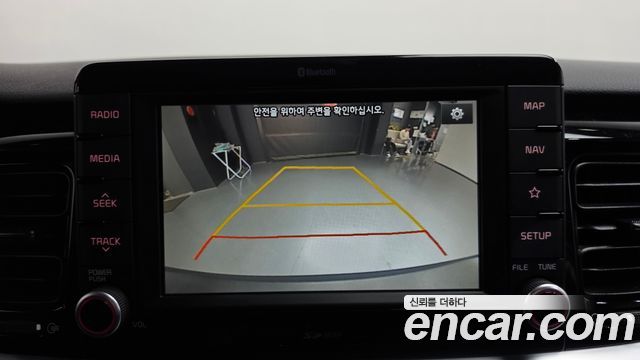 Kia Stonic 2018 — photo 21