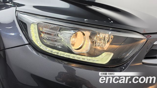 Kia Stonic 2018 — photo 8