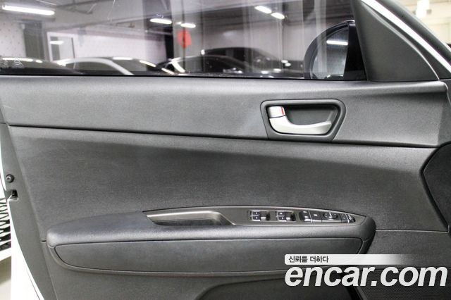 Kia K5 2020 — photo 7