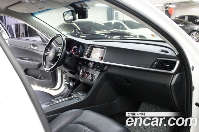 Kia K5 2020 — photo 10