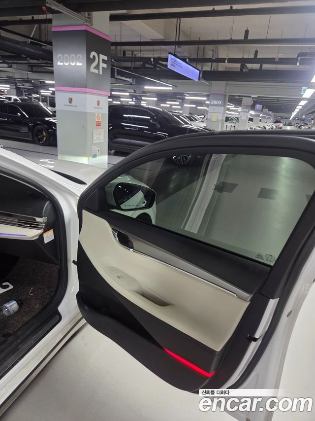 Hyundai Grandeur 2022 — photo 9