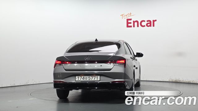 Hyundai AVANTE 2021 — photo 4