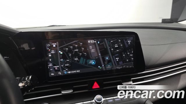 Hyundai AVANTE 2021 — photo 15