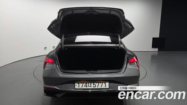 Hyundai AVANTE 2021 — photo 20
