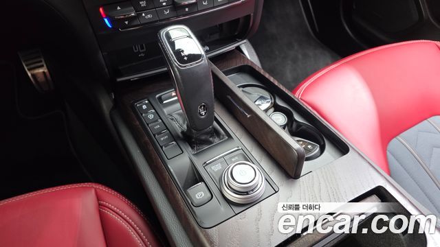 Maserati Ghibli 2021 — photo 9