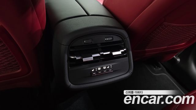 Maserati Ghibli 2021 — photo 18