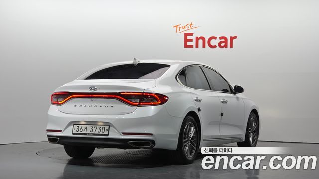 Hyundai Grandeur 2018 — photo 2