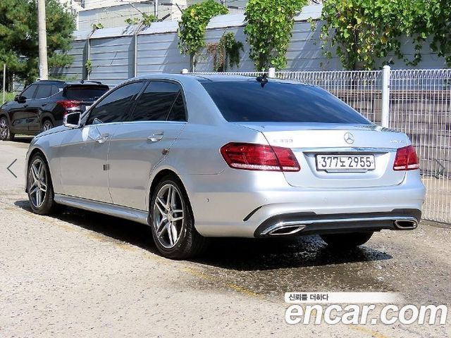 Mercedes-Benz E-Class 2015 — photo 3