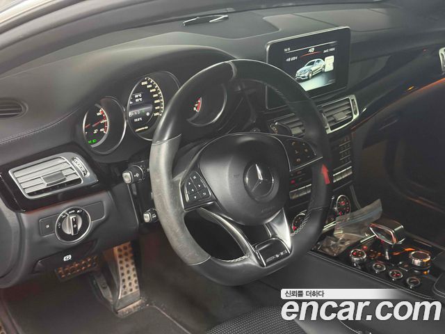 Mercedes-Benz CLS-Class 2015 — photo 6