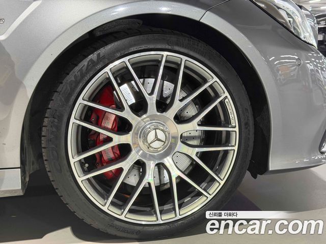 Mercedes-Benz CLS-Class 2015 — photo 9