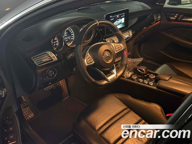 Mercedes-Benz CLS-Class 2015 — photo 15