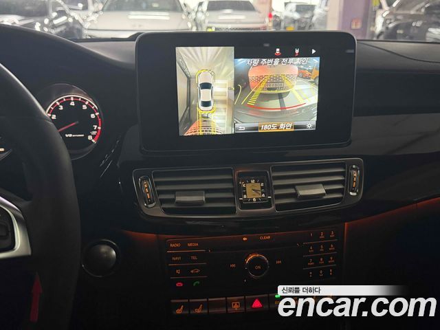 Mercedes-Benz CLS-Class 2015 — photo 17