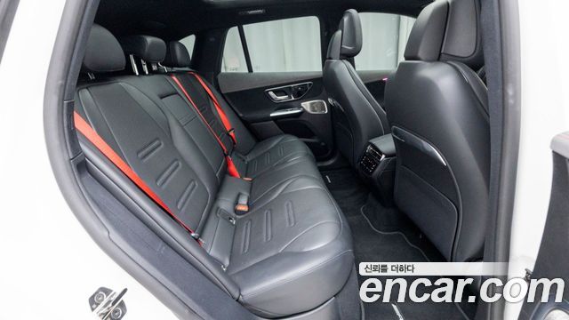 Mercedes-Benz EQE 2024 — photo 10