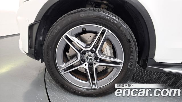 Mercedes-Benz GLC-Class 2021 — photo 5