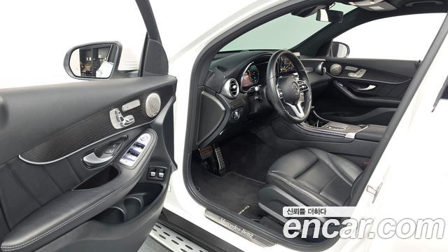 Mercedes-Benz GLC-Class 2021 — photo 13