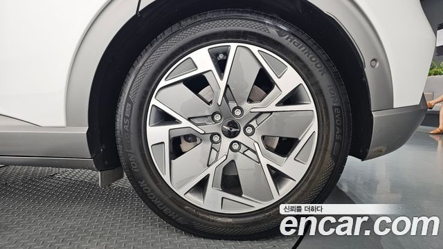 Genesis GV60 2022 — photo 7