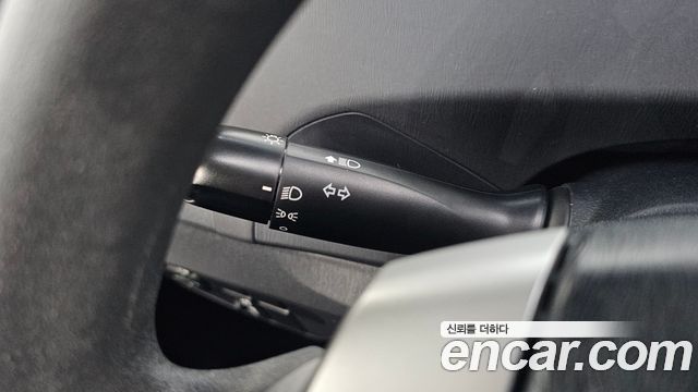 Toyota Prius 2015 — photo 29