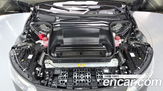 Mercedes-Benz EQE 2023 — photo 6