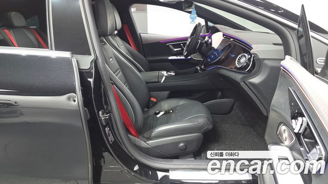 Mercedes-Benz EQE 2023 — photo 16