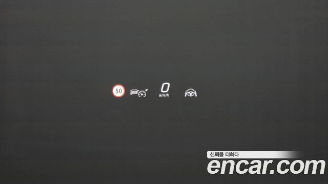 Mercedes-Benz EQE 2023 — photo 31