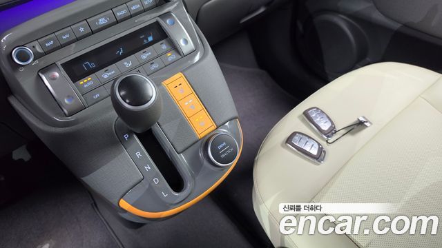 Hyundai Casper 2022 — photo 12