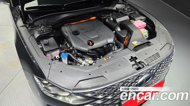Hyundai Grandeur 2023 — photo 6